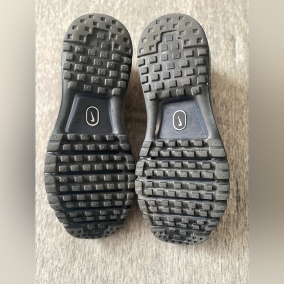 Nike Air Max 2017 Team Red And Black - Picture 8 of 8